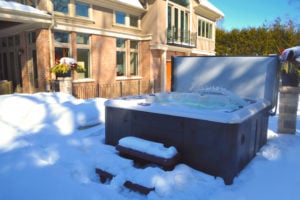 Blog 6 Hot Tub In Winter