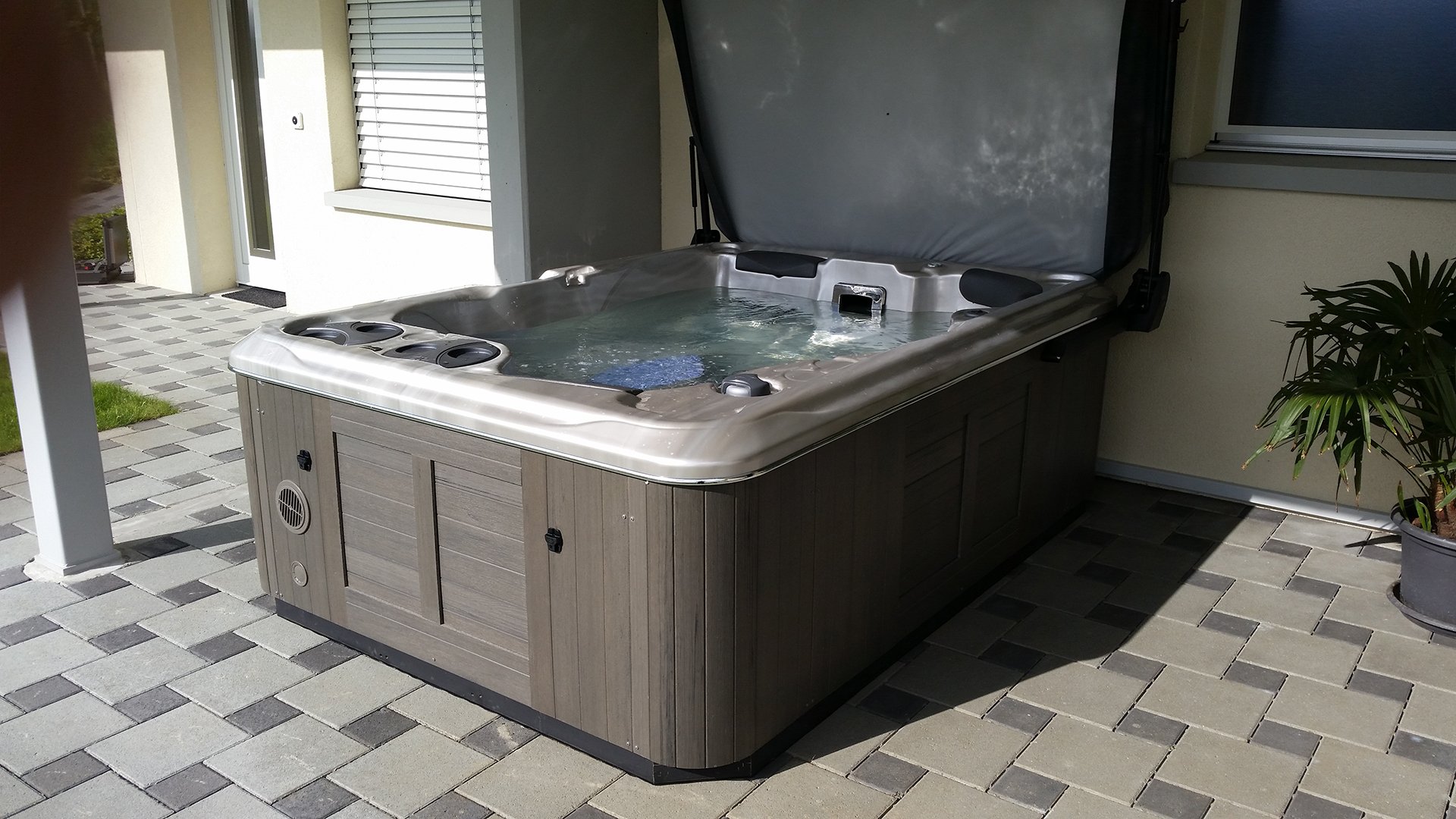 Hydropool Signature 395 Gold