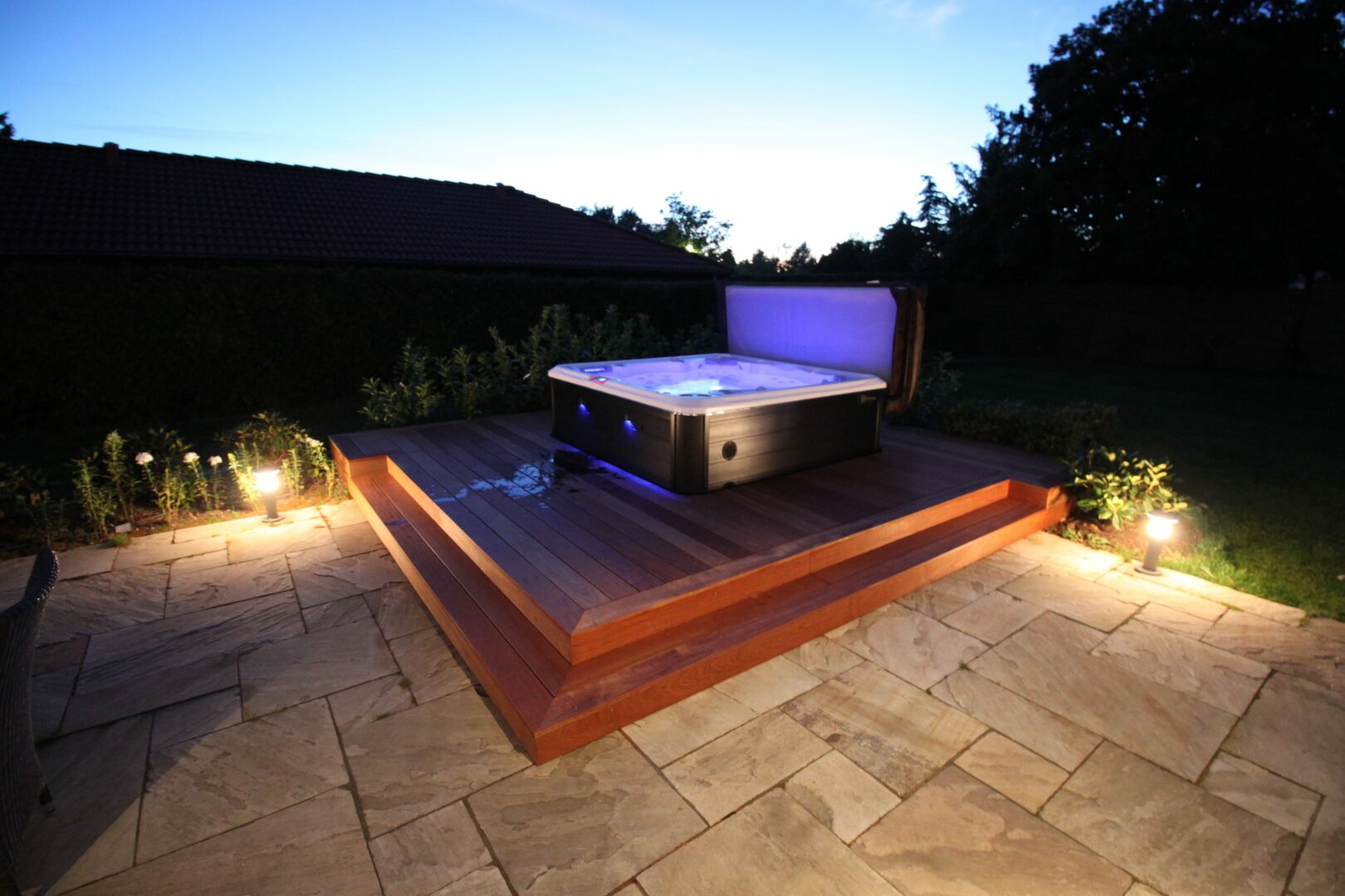 Hydropool 670 Platinum