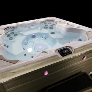 Hydropool 720 Hot Tub