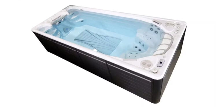 16Ex Executive Trainer 2