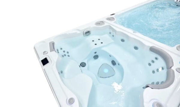 Hydropool 19'DTAX AquaSport 5 19DTAX AquaSport 7