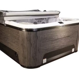 655 signature self cleaning hot tub 1