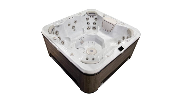 HP23 2024 Signature 728 Hot Tub High 3Qrtr View Image7113